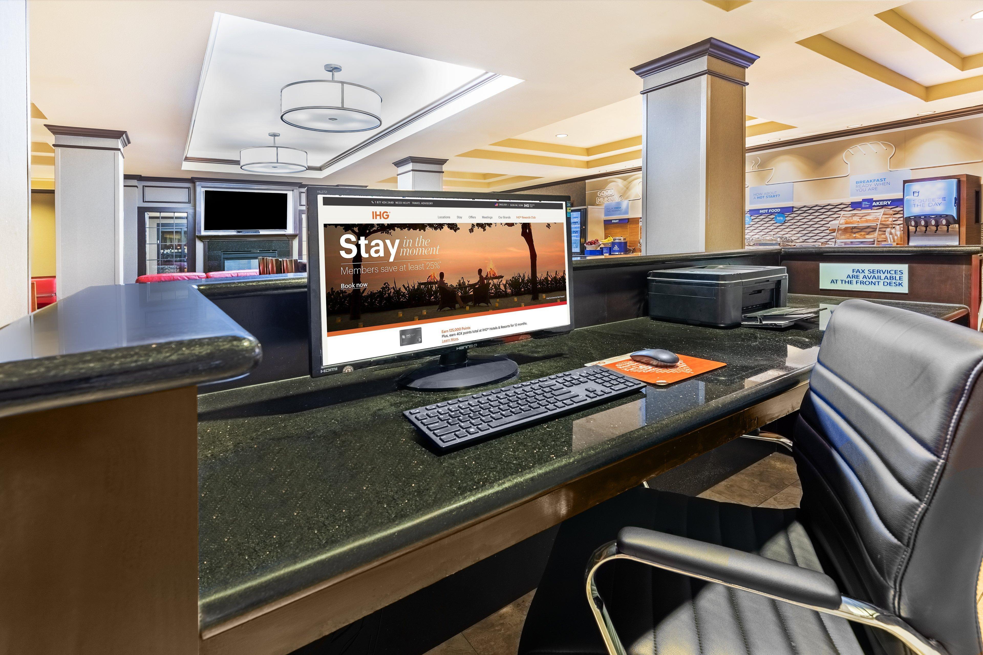 Holiday Inn Express Hotel & Suites Floresville By Ihg Екстер'єр фото