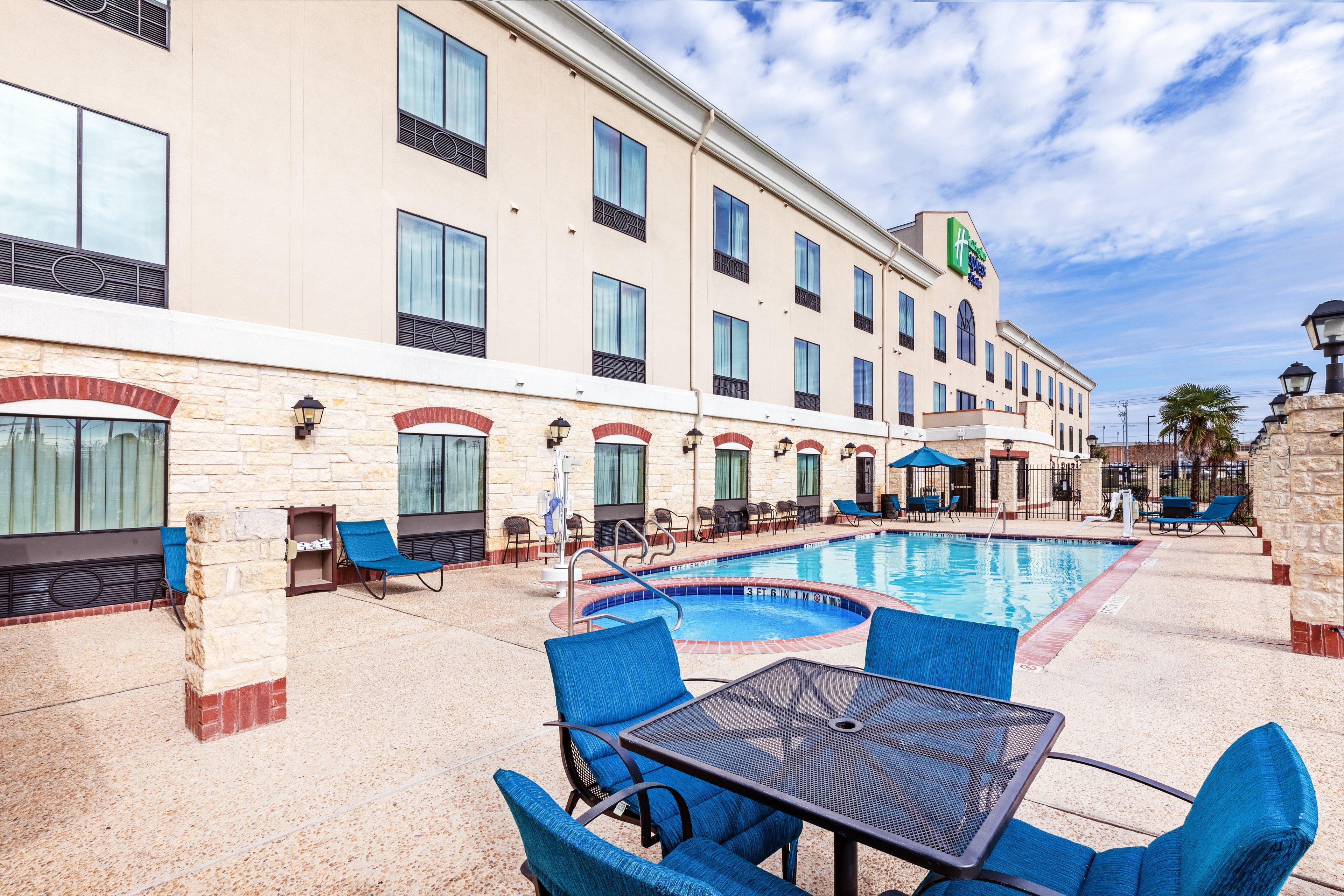Holiday Inn Express Hotel & Suites Floresville By Ihg Екстер'єр фото